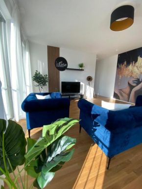KoCASA-Apartments 03, City-Center Böblingen, Stellplatz, Balkon, Waipu-TV